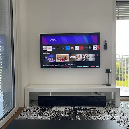 Luxusapartment Mit 40 Qm Terrasse, E-parkplatz Und Parkplatz * Graz