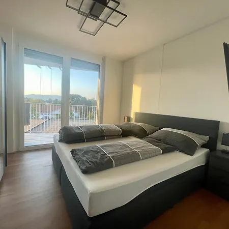 Luxusapartment Mit 40 Qm Terrasse, E-parkplatz Und Parkplatz Apartament *