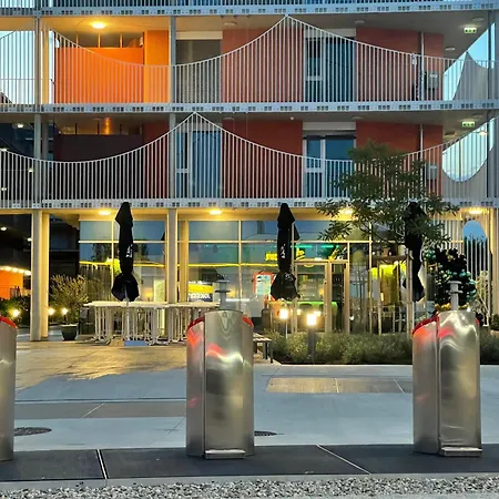 アパート Luxusapartment Mit 40 Qm Terrasse, E-parkplatz Und Parkplatz *