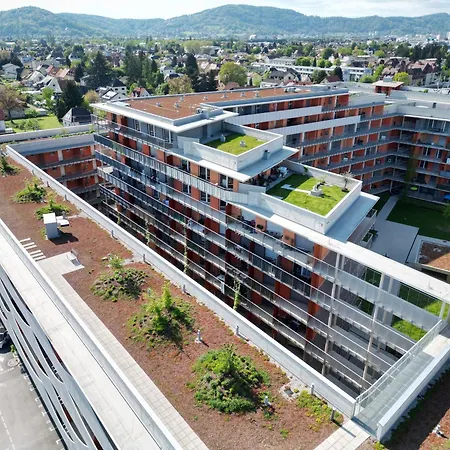 Luxusapartment Mit 40 Qm Terrasse, E-parkplatz Und Parkplatz