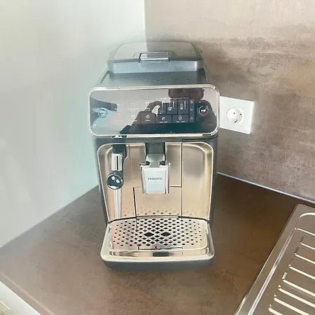 Luxusapartment Mit 40 Qm Terrasse, E-parkplatz Und Parkplatz Apartament