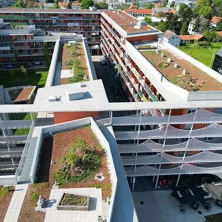 Luxusapartment Mit 40 Qm Terrasse, E-parkplatz Und Parkplatz Graz