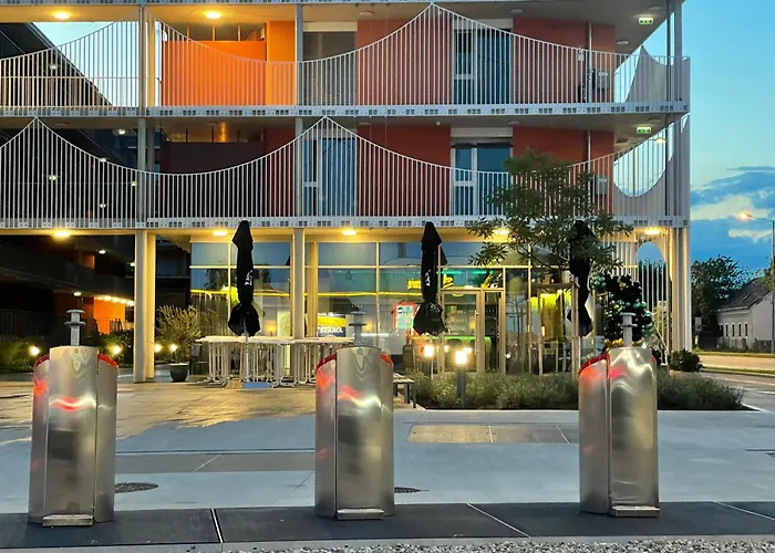 Appartement Luxusapartment Mit 40 Qm Terrasse, E-parkplatz Und Parkplatz *