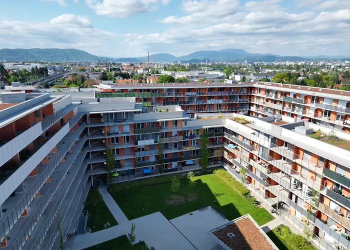 Luxusapartment Mit 40 Qm Terrasse, E-parkplatz Und Parkplatz Apartamento